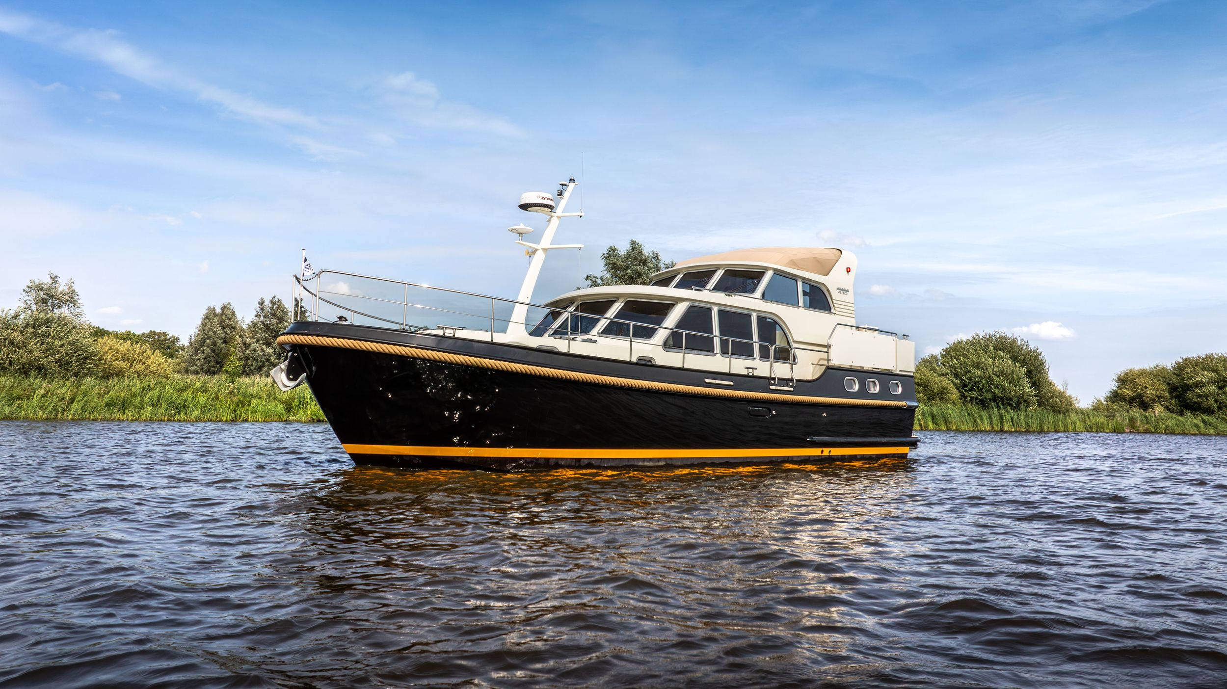 2016 Linssen Yachts Grand Sturdy 410 AC Variotop®
