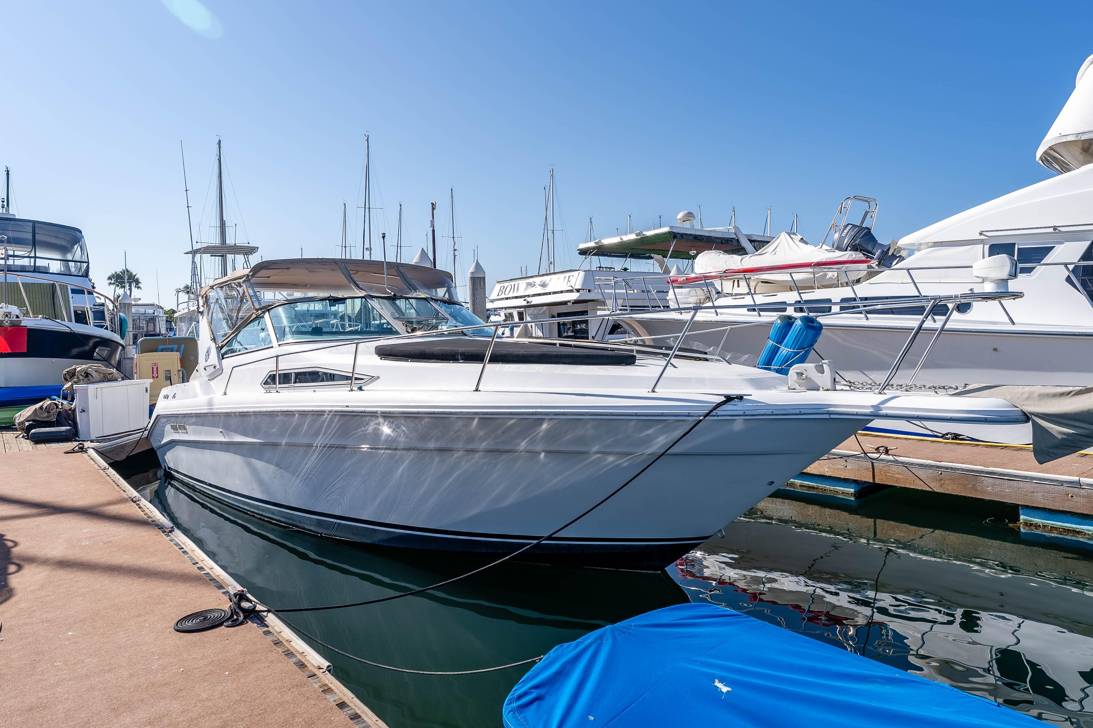 1991 Sea Ray 330 Sundancer