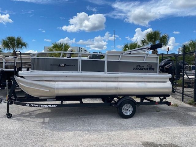 2026 Sun Tracker Bass Buggy 16 XL Select