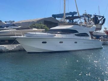 2006 Rodman 56 FLY
