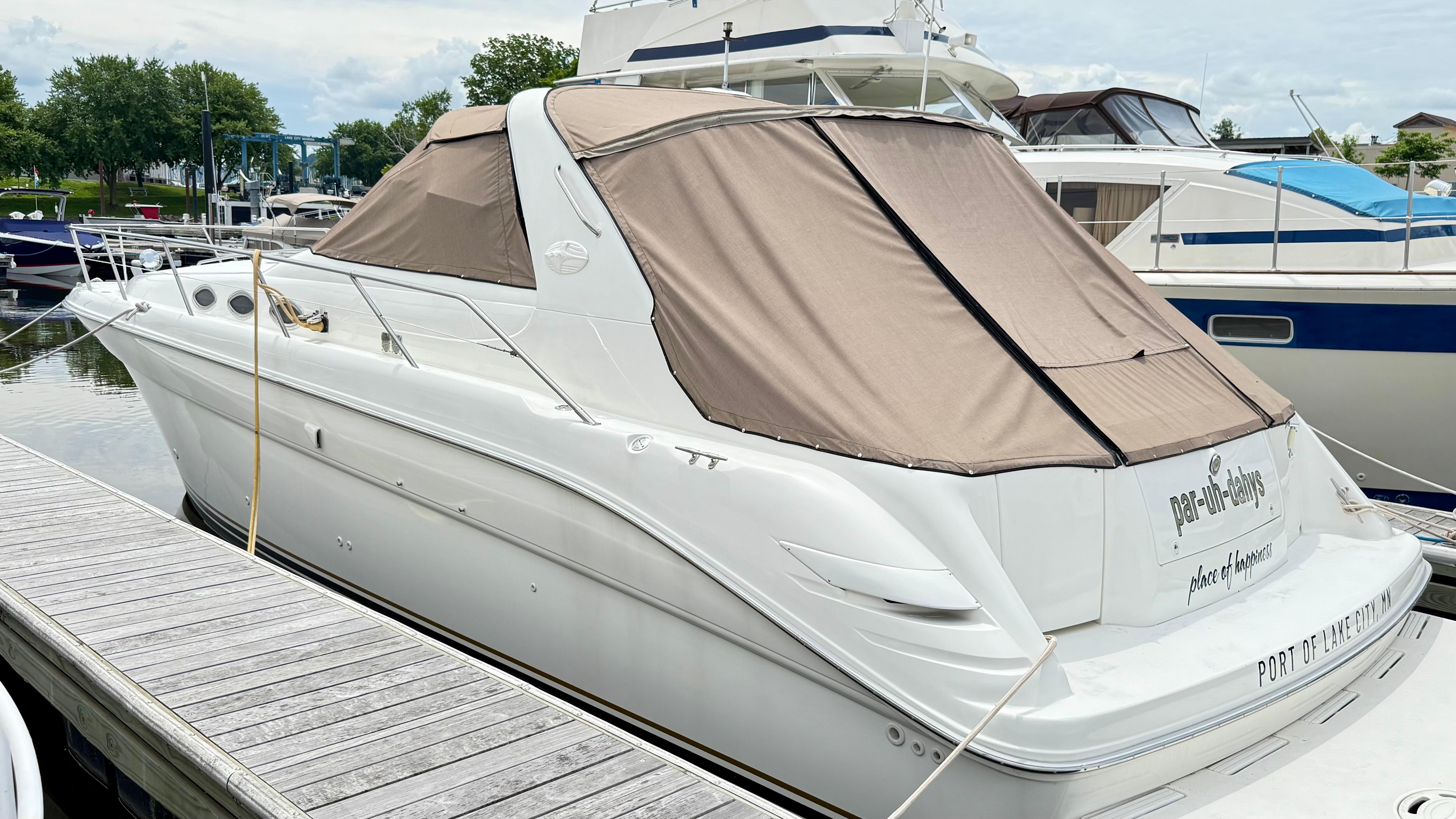 1995 Sea Ray 370 Sundancer