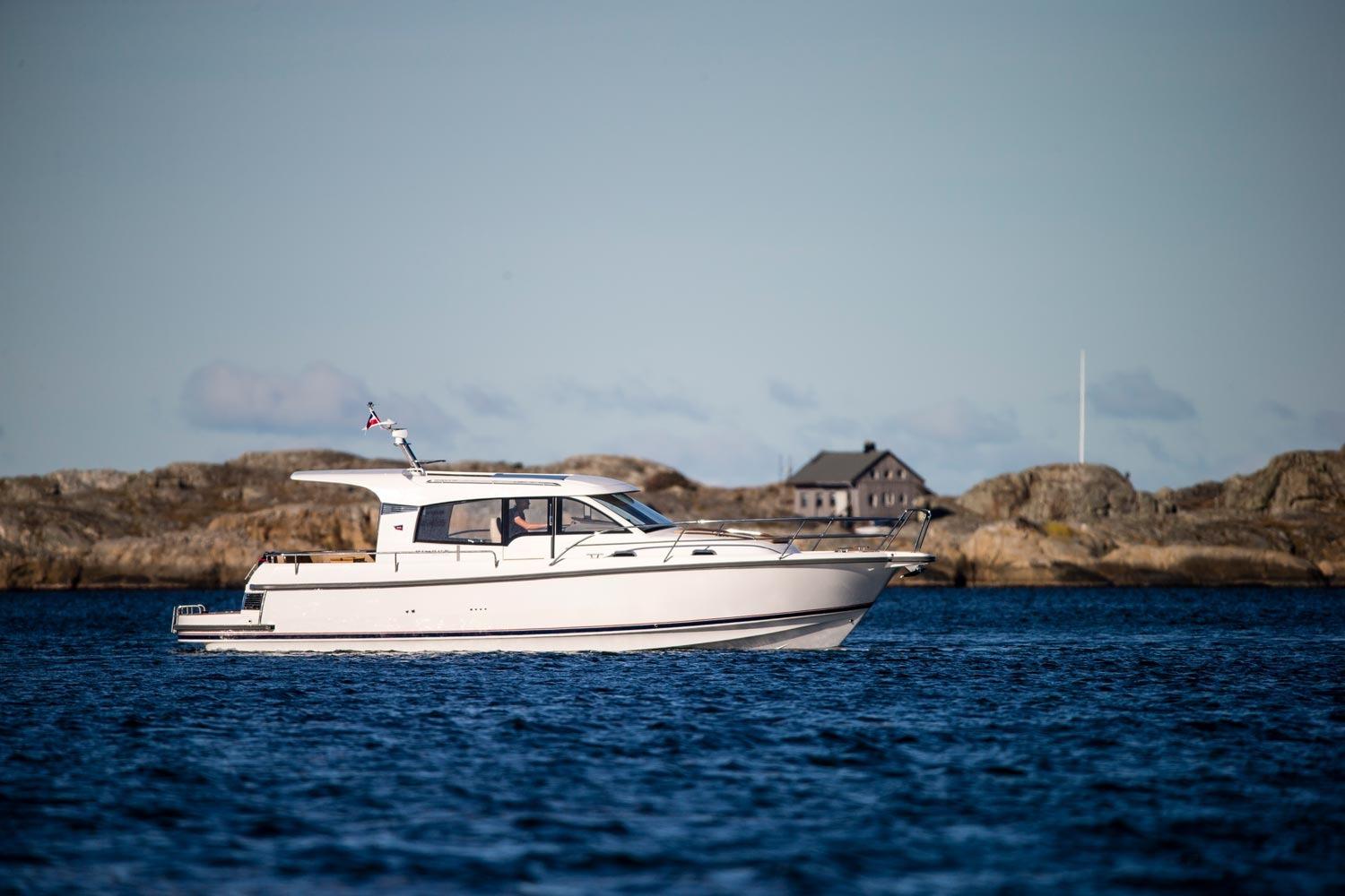 2016 Nimbus 365 Coupe