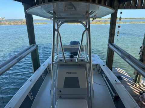 2020 Pathfinder 2200 TRS