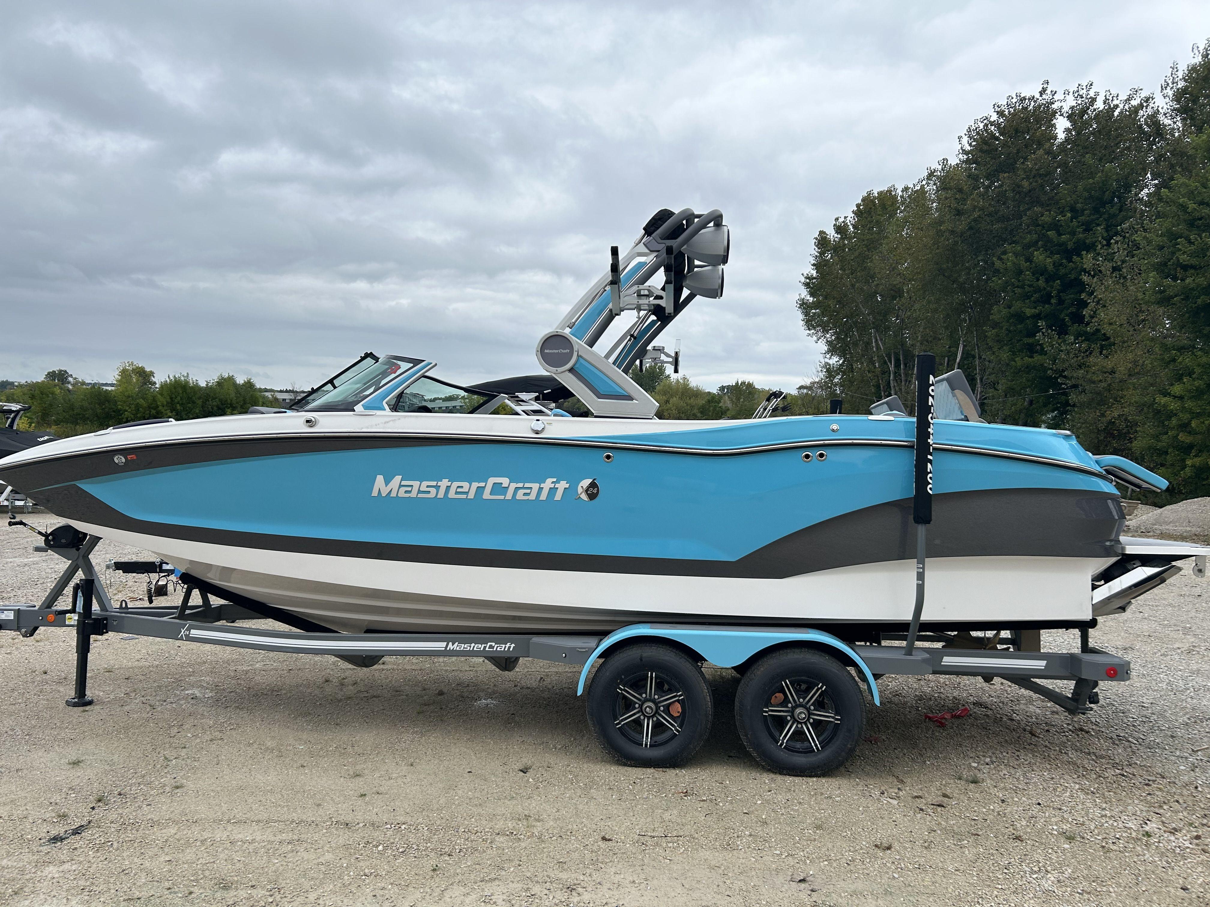 MasterCraft X24 Image 1