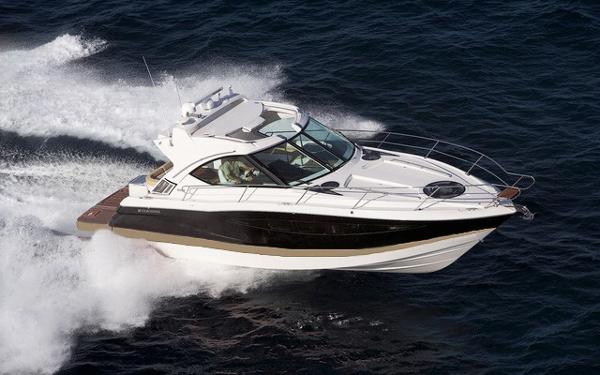 2012 Four Winns V435