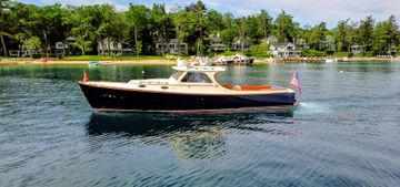 2000 Hinckley Picnic Boat