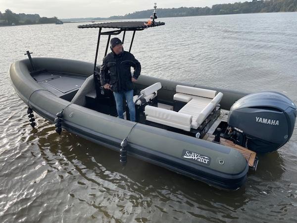 Sea Water PHANTOM 230