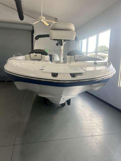 2024 Hurricane 218 SS