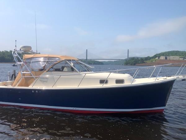 Mainship 30 Pilot Rum Runner