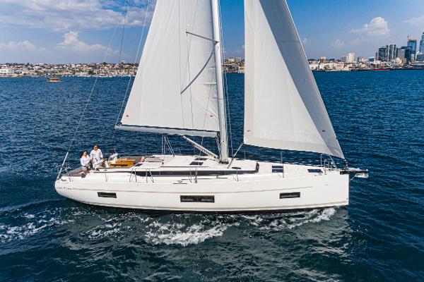 Bavaria C45