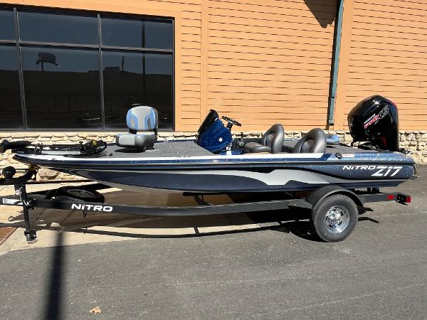 2025 Nitro Z17