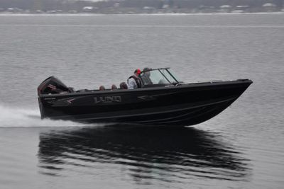 Lund 2075 Tyee Limited Boat