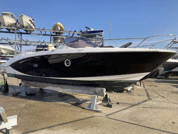Sessa Marine Key Largo 27