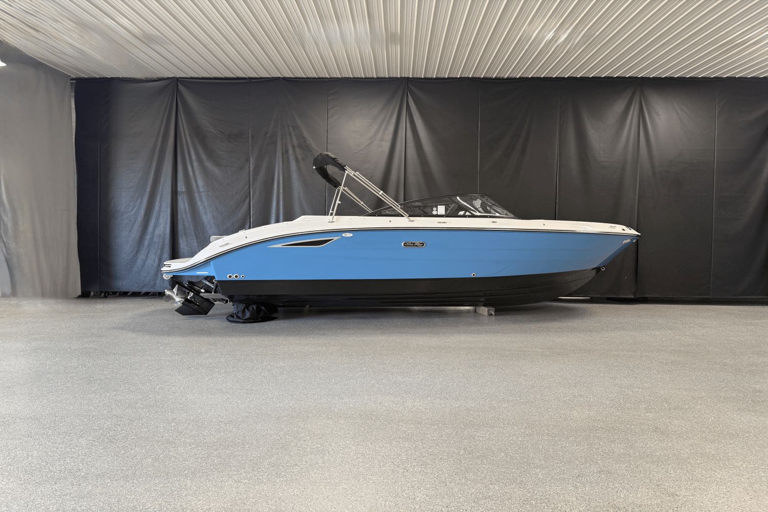 2025 Sea Ray SDX 250