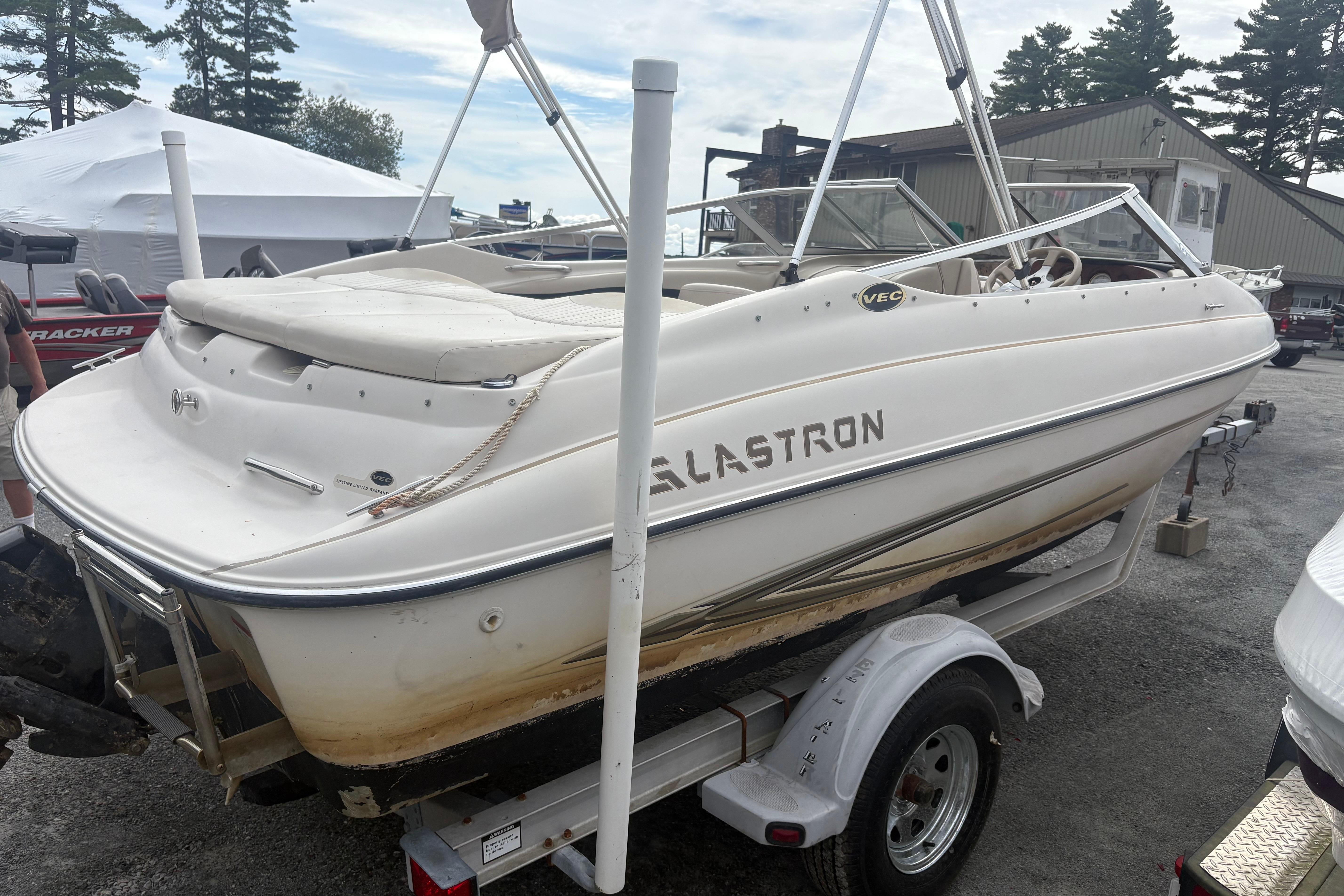 2005 Glastron SX 175
