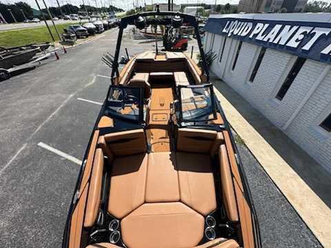 2025 Axis Wake Research Core Series A245