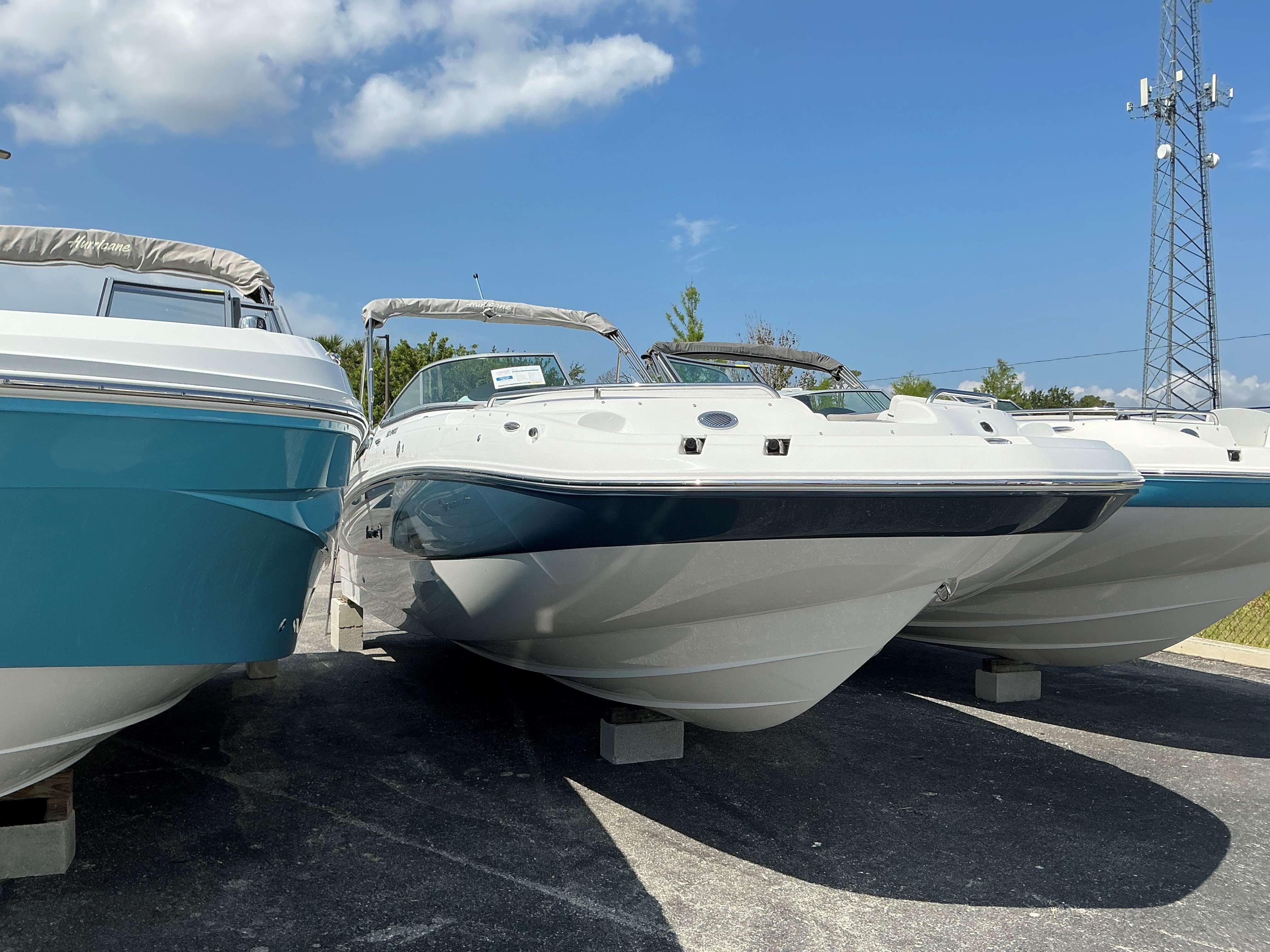 2025 Hurricane 2400 SD