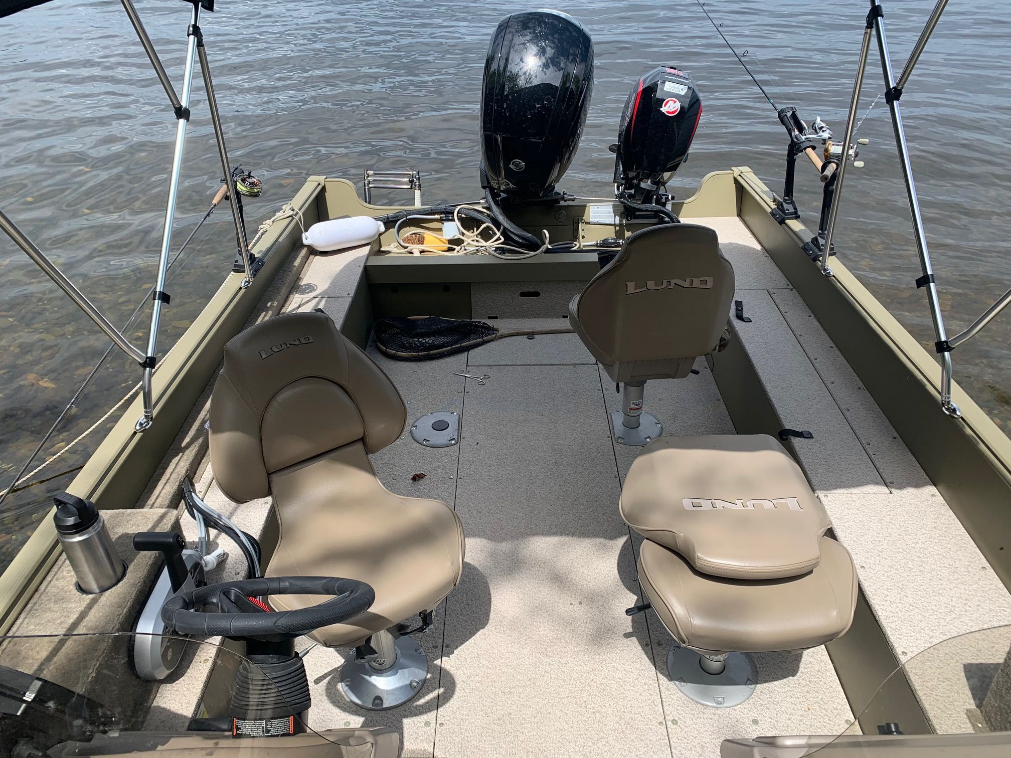 2021 Lund 2000 Alaskan SS