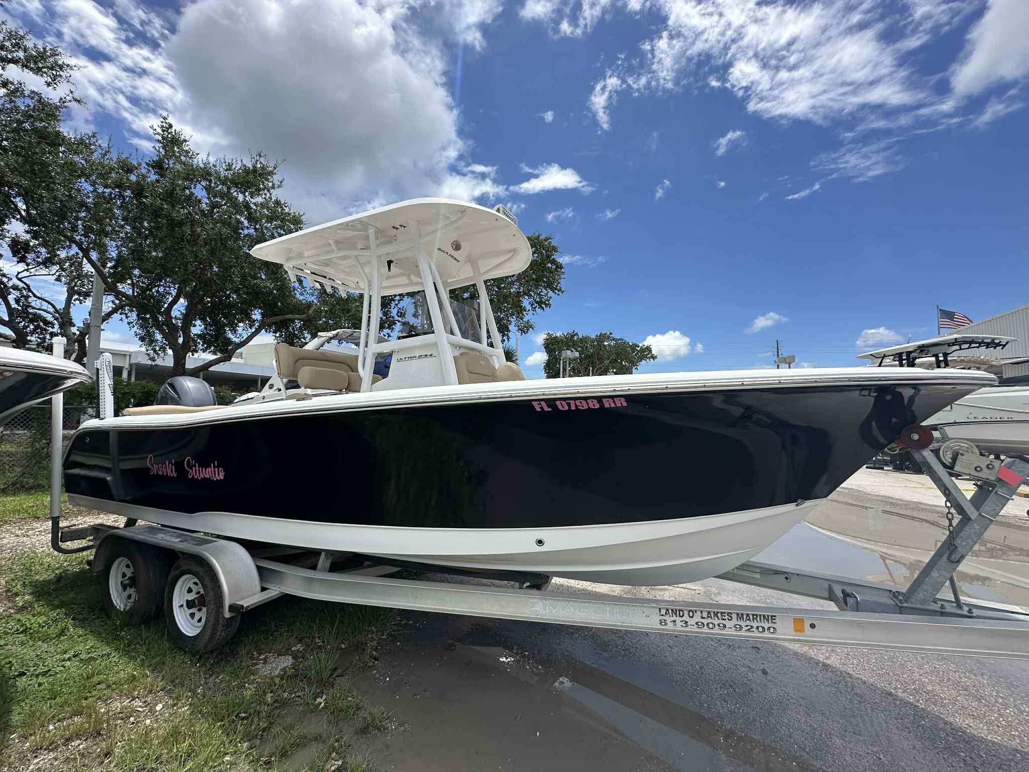 2018 Sea Hunt 234 ultra