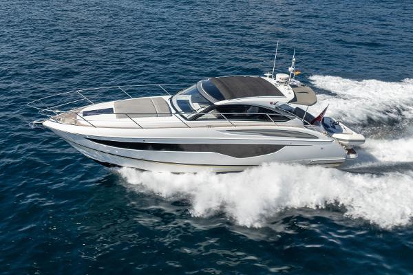 2017 Princess V40