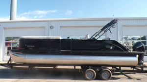 Godfrey Sweetwater 2486 SFLC w/ iMPACT Plus Tritoon Package