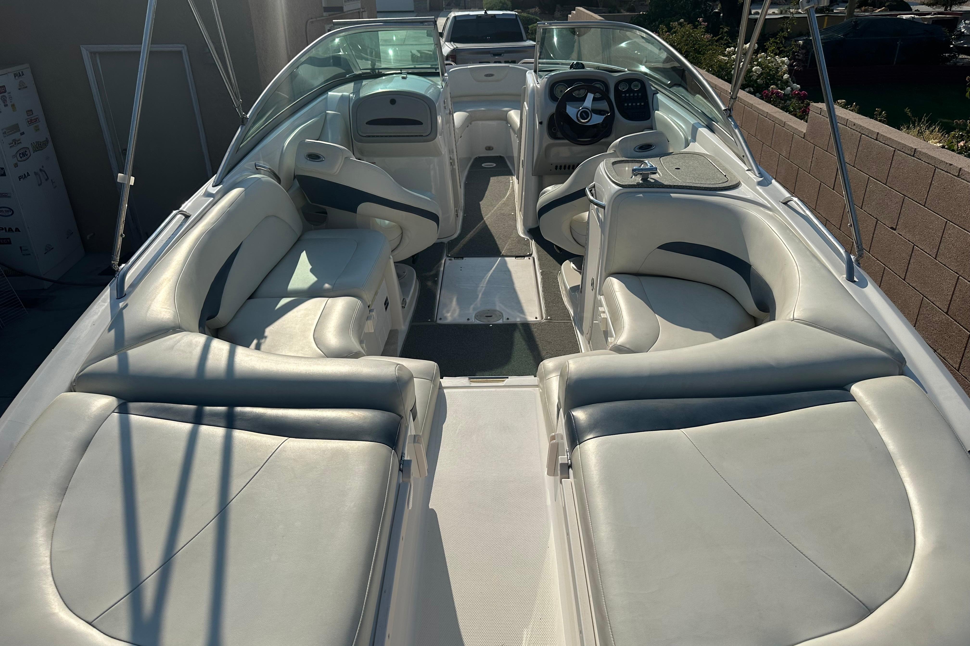 2005 Chaparral 256 SSi