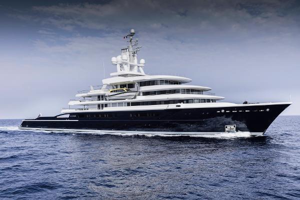2010 Custom Lloyd Werft