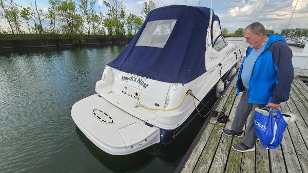 2005 Sea Ray 320 Sundancer