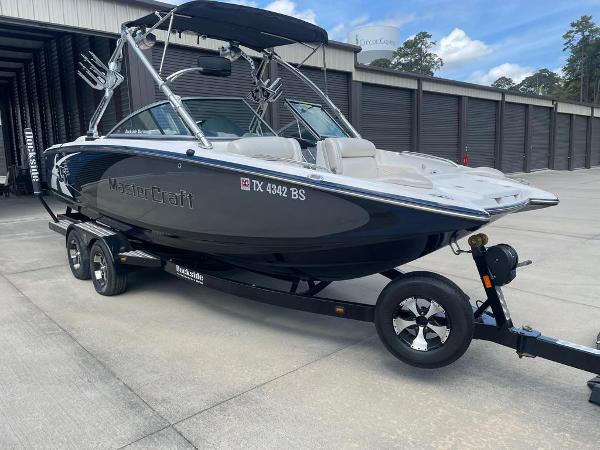 2011 MasterCraft X-35