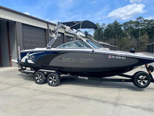 2011 MasterCraft X-35