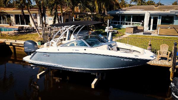2019 Cobalt 23SC