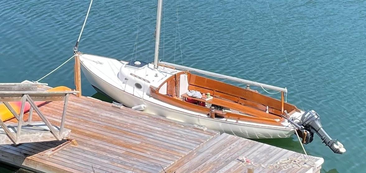 1955 Herreshoff Marlin Sloop