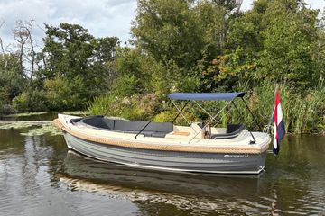 2013 Interboat 22