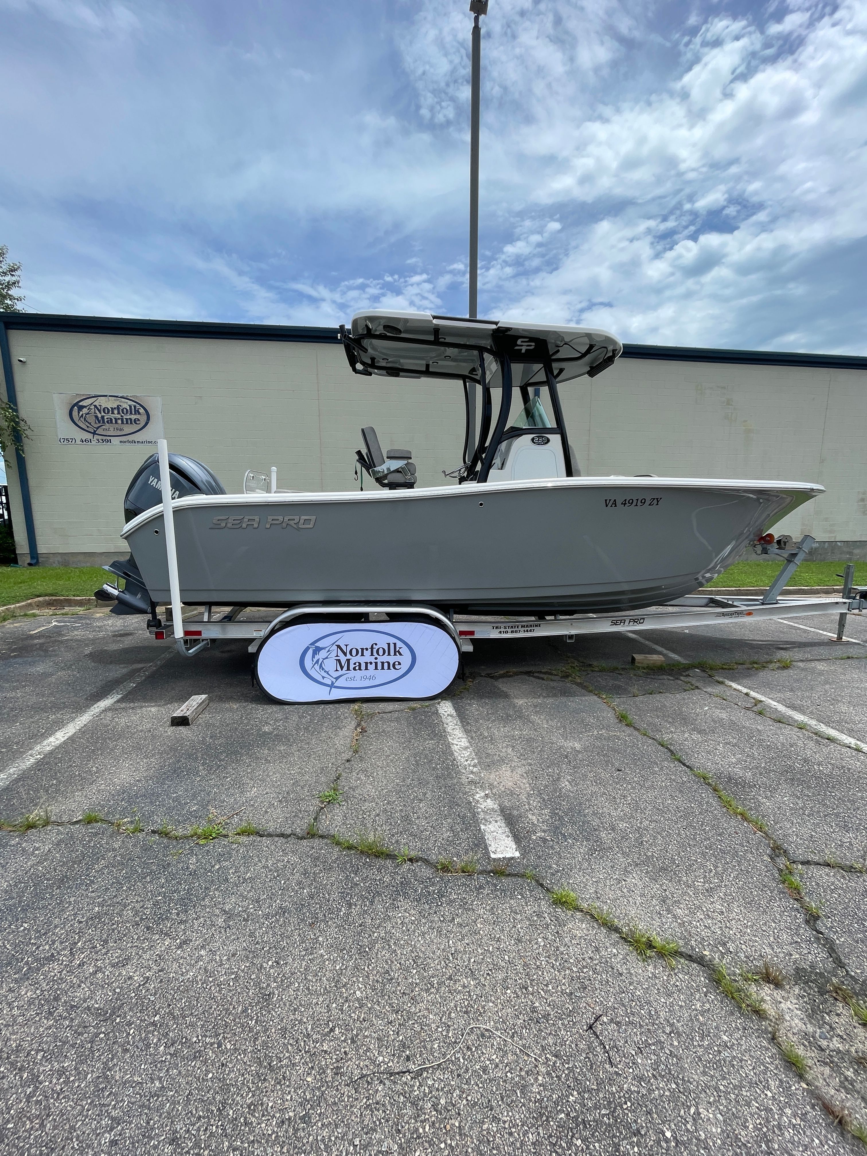 2022 Sea Pro 239 Sport