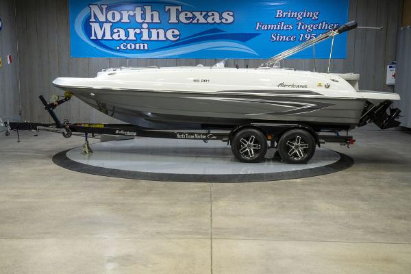 Hurricane SunDeck Sport 201 IO