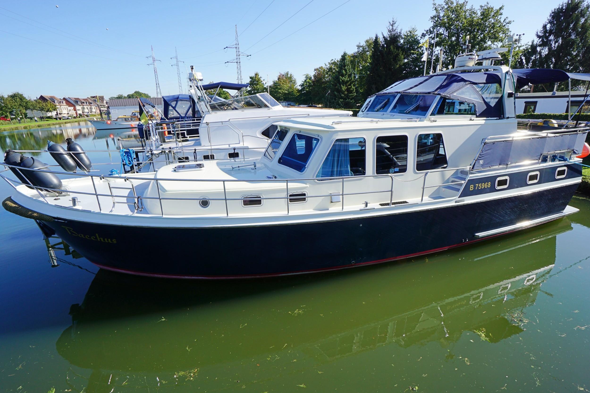 2003 Aquanaut Drifter 12.50 AK