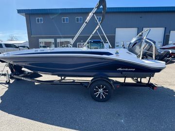2025 Hurricane SunDeck Sport 185 OB