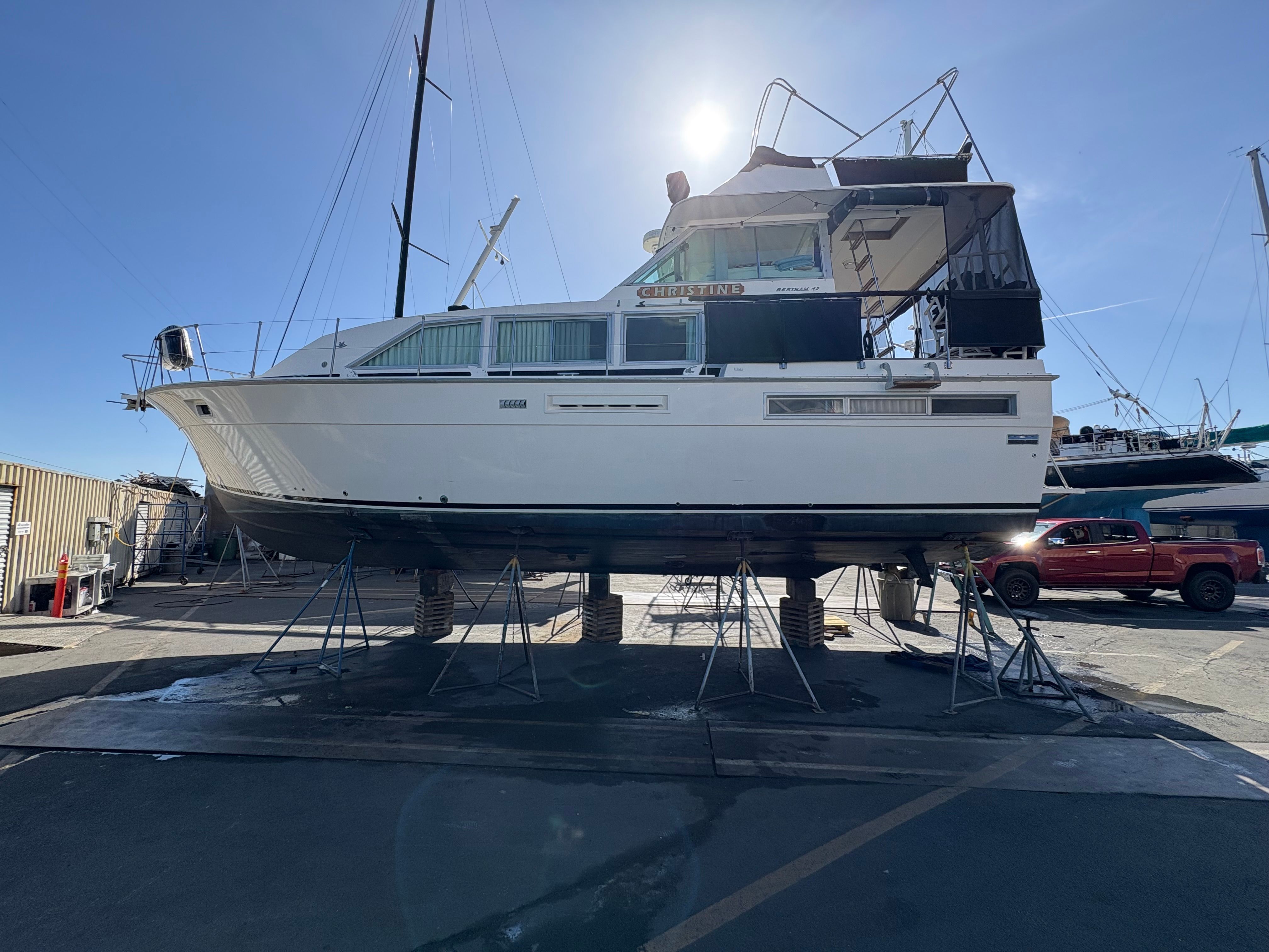 1977 Bertram Aft Cabin