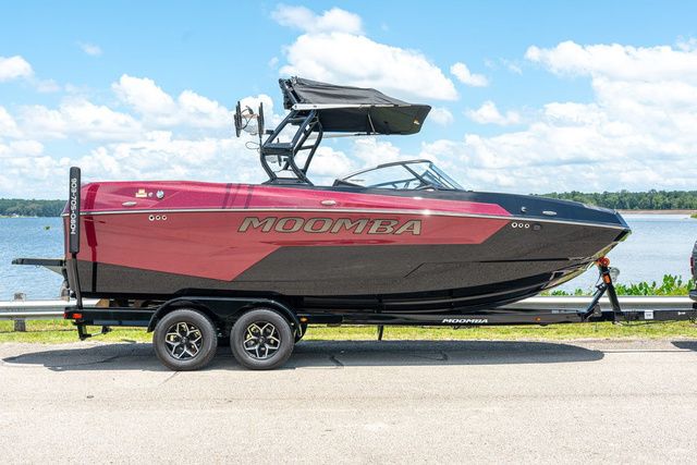 2025 Moomba Max