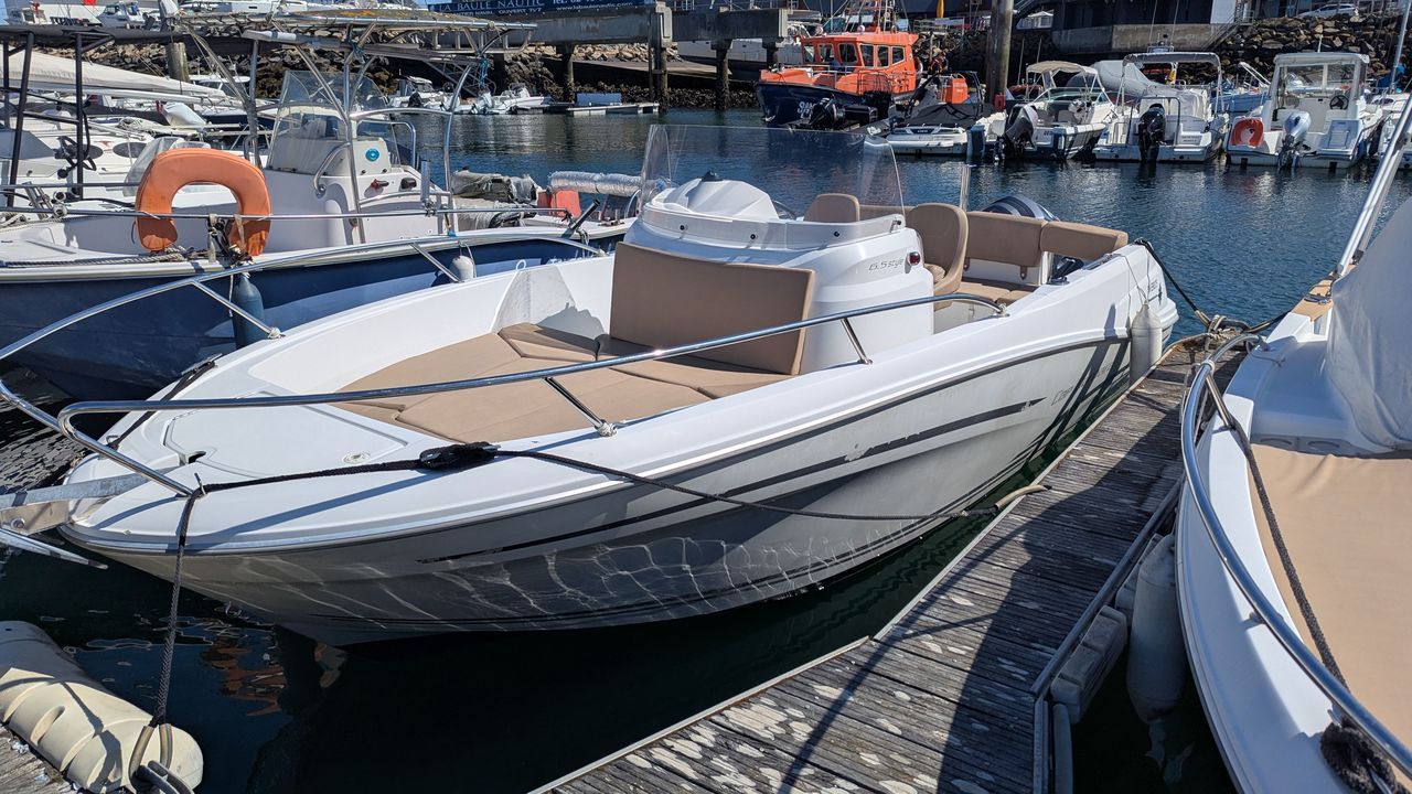 2013 Jeanneau CAP CAMARAT 6.5 CC Série 2