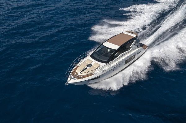 2016 Cranchi M 44 HT