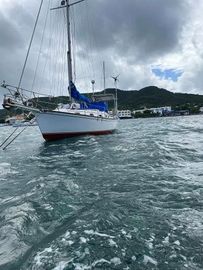 1985 Island Packet 31