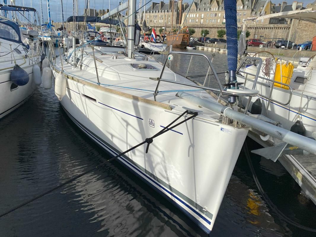 2007 Dufour 365