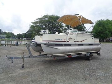 2002 Lowe Suncruiser Trinidad 184