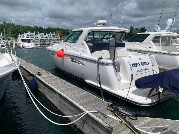1998 Donzi 3250, Saint Clair Shores Michigan - boats.com