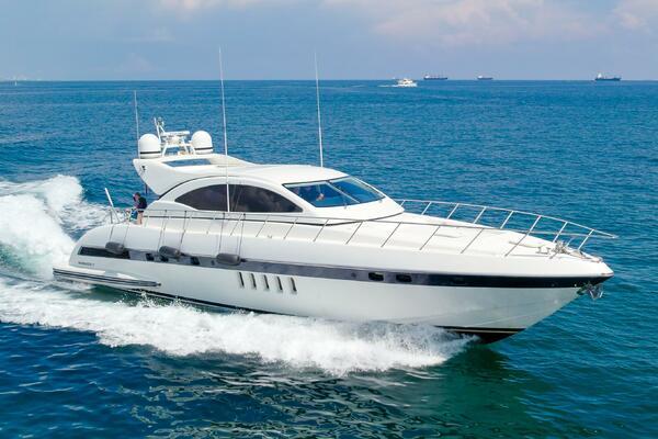 2001 Mangusta 72 Open