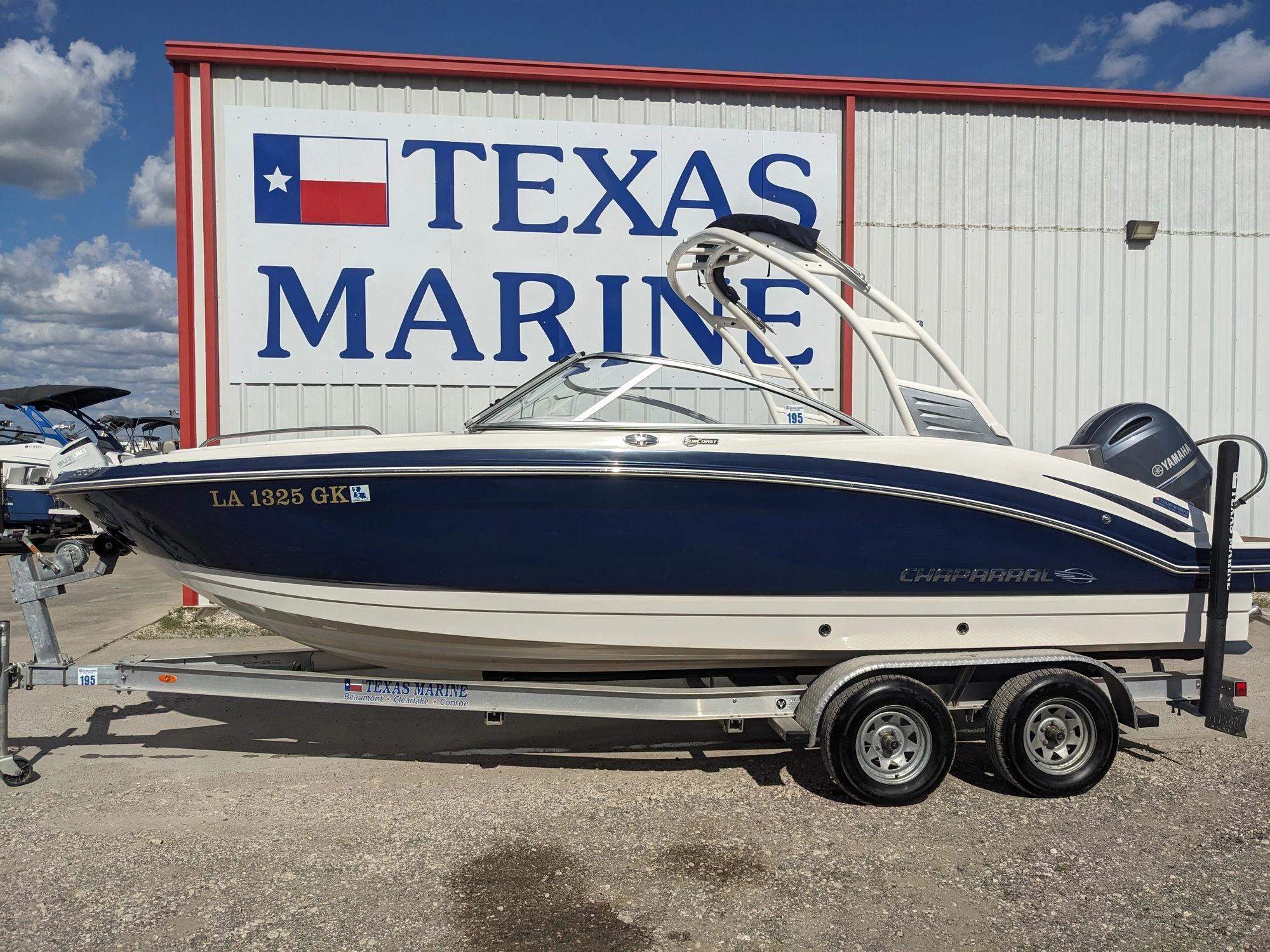 2018 Chaparral 230 SUNCOAST DLX OB