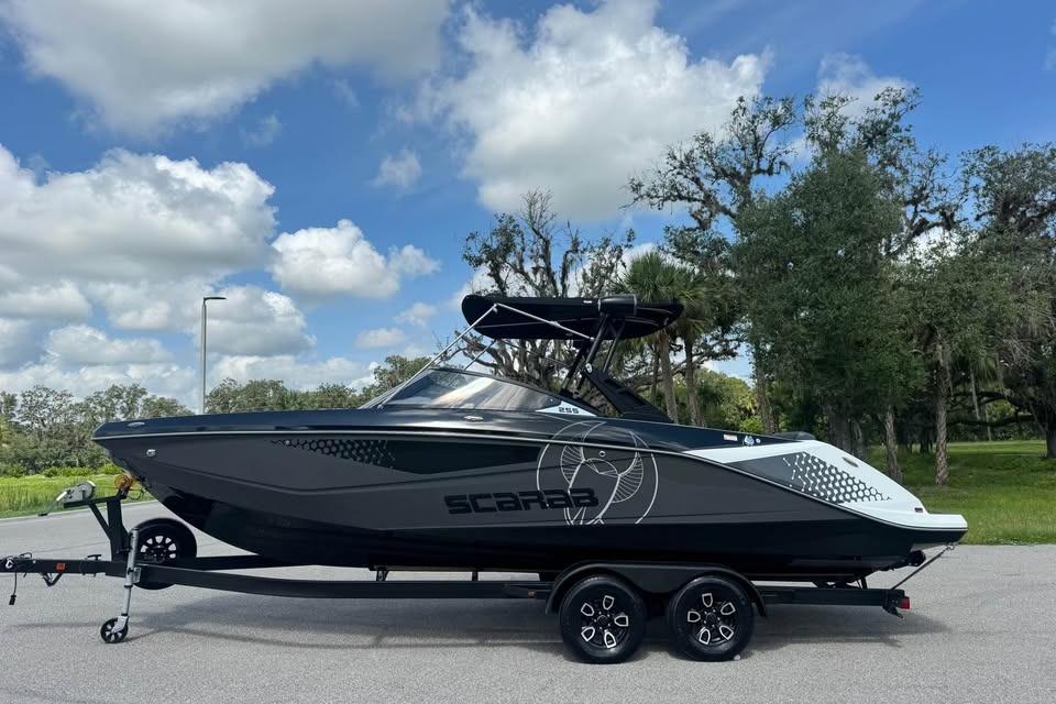 2023 Scarab 255 ID