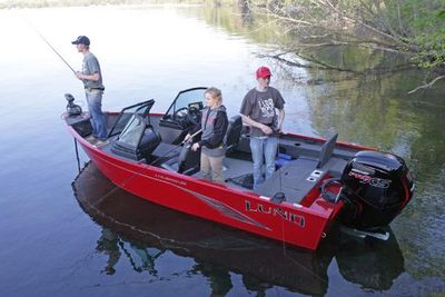 Lund 1775 Adventure Sport Boat