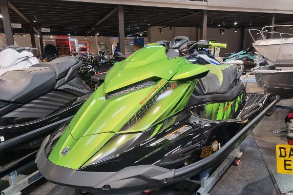Yamaha WaveRunner GP1800R SVHO
